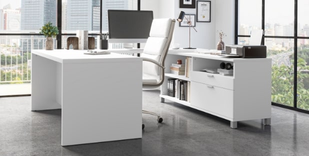 U-shaped desks